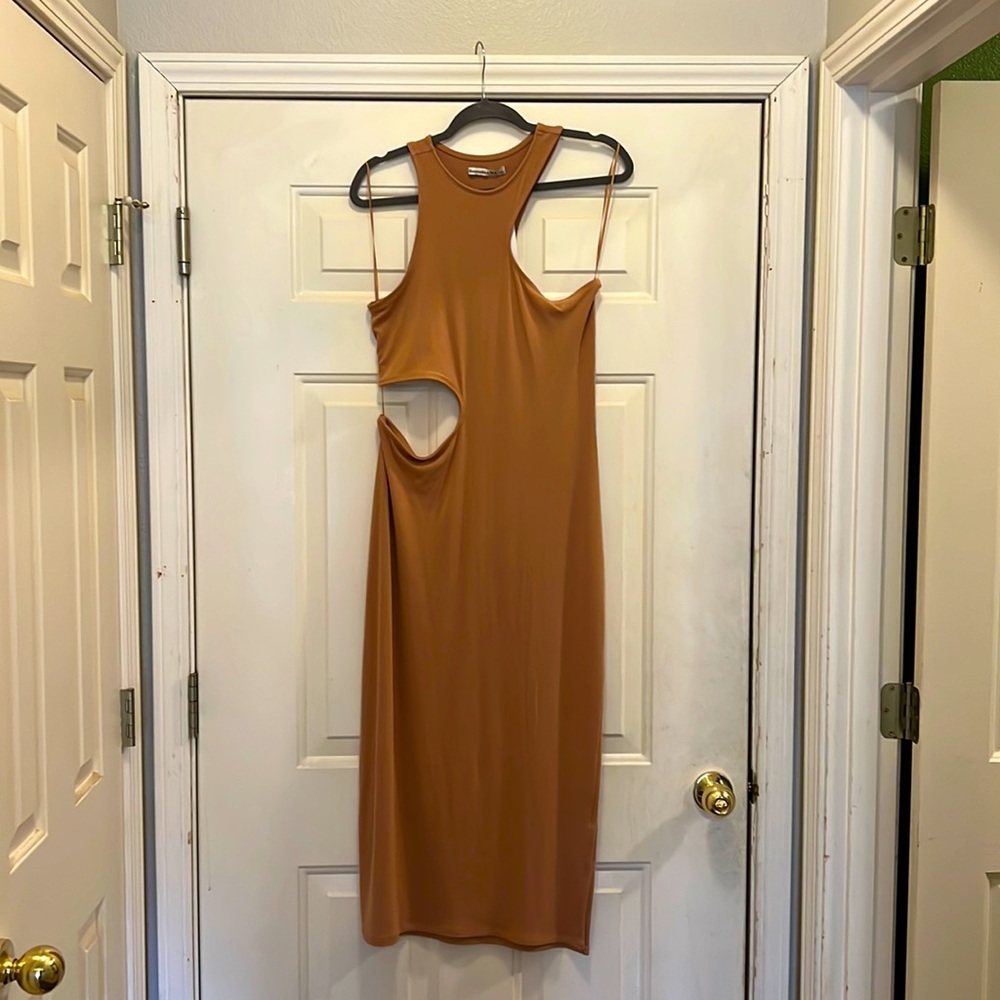 NWT Abercrombie & Fitch Asymmetrical Cut out Midi dress